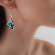 bo10-c-boucles-oreilles-ailes-papillon-bleu-argent