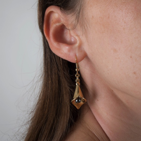 bo21-c-boucles-oreilles-arums-or