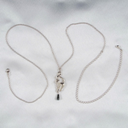 cht169-a-chaine-de-fesses-femme-feline-argent